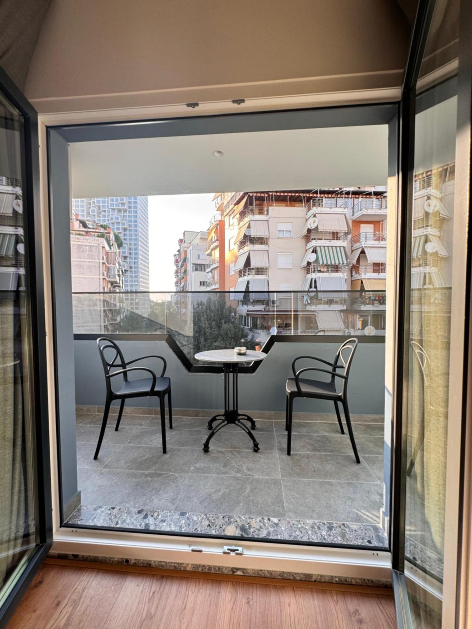 Izi Boutique Daire Tiran Dış mekan fotoğraf