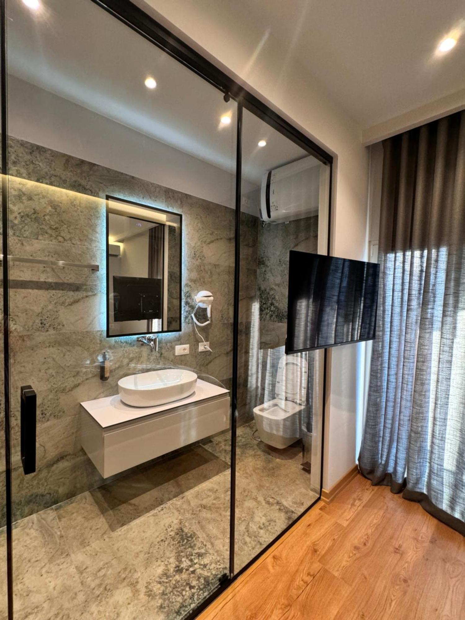 Izi Boutique Daire Tiran Dış mekan fotoğraf