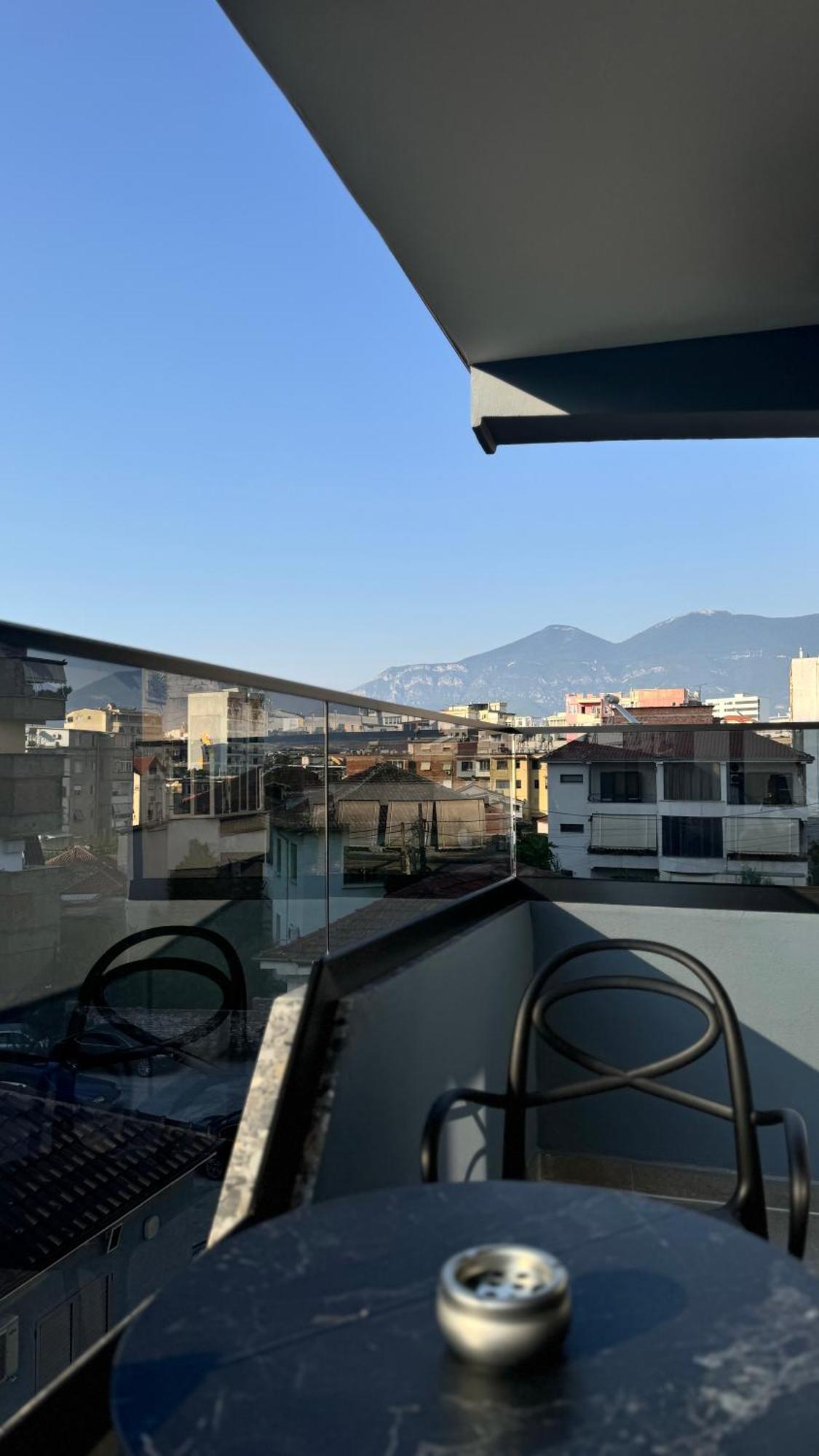 Izi Boutique Daire Tiran Dış mekan fotoğraf